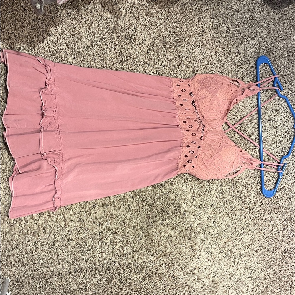 Pink Lily Lace Mini Dress in Dusty Pink